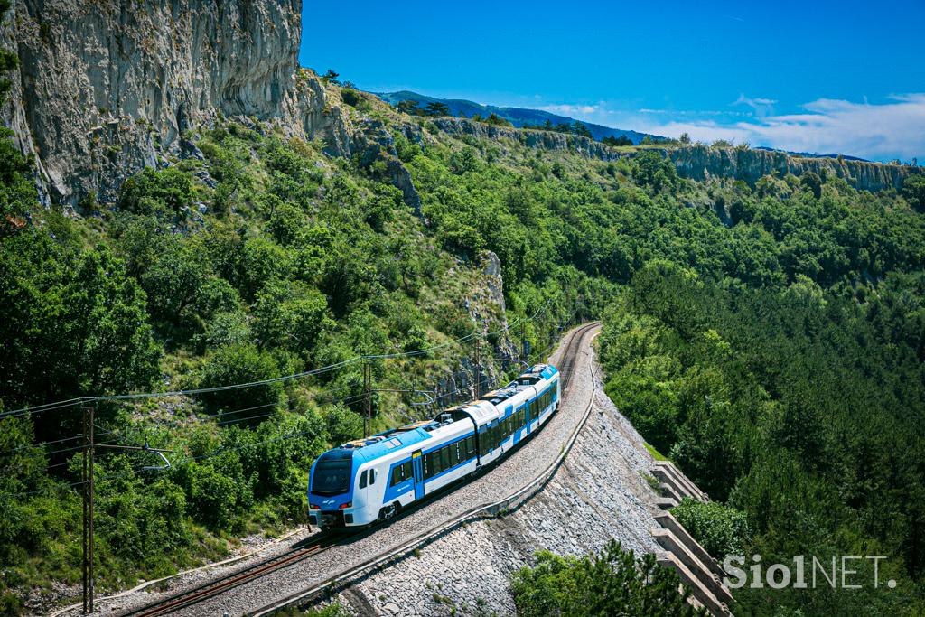 slovenske železnice enopodni vlak