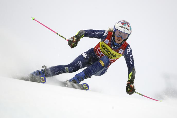 Marta Bassino | Marta Bassino bo v ponedeljek napadla tretjo zaporedno veleslalomsko zmago sezone. | Foto Reuters