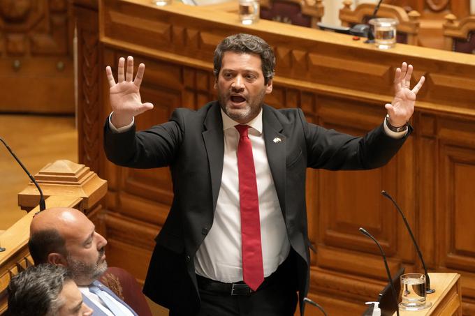 Desni populisti, ki jih vodi Andre Ventura, nabirajo glasove zlasti med mladimi volivci. | Foto: Guliverimage