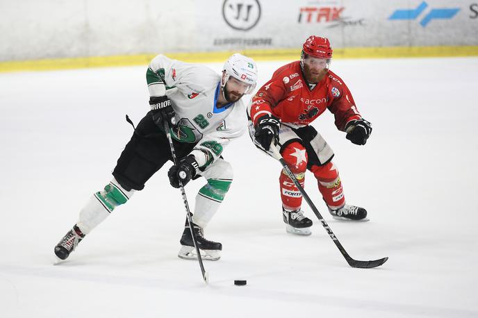 HK SŽ Olimpija - HDD Sij Acroni Jesenice, finale DP, druga tekma | Ljubljančani in Jeseničani bodo palice v sklopu nove sezone prvič prekrižali 24. avgusta. | Foto Matic Klanšek Velej/Sportida