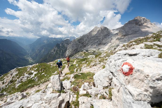 Julijske Alpe pohodništvo markacija | Foto Jošt Gantar (www.slovenia.info)