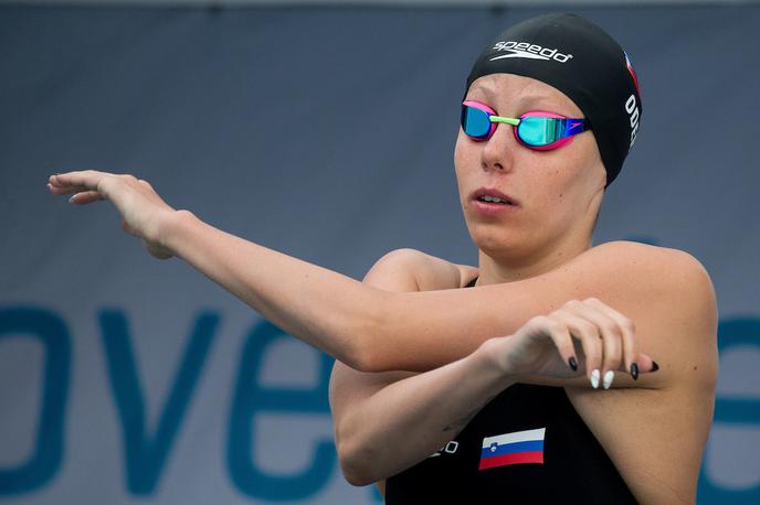 Tjaša Oder plavanje Rio 2016 | Tjaša Oder je v dramatični dirki na 400 metrov v finišu premagala srbsko reprezentantko Anjo Črevar. | Foto Vid Ponikvar