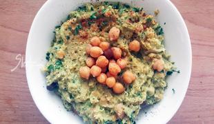 Kaj nastane, ko združiš guacamole in humus?