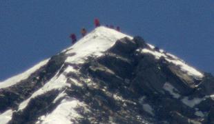 80-letnik najstarejši človek na Mt. Everestu