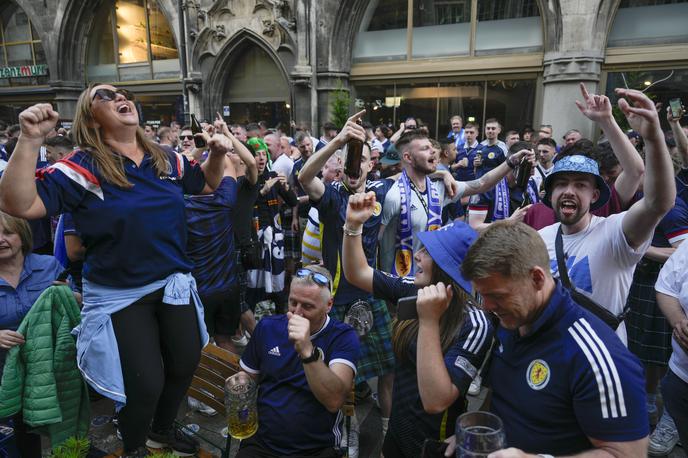 Euro2024, škotska nogometna reprezentanca | Škotski navijači so poudarjali, da če že ne bodo slavili, naj vsaj Anglija ne osvoji naslova. | Foto Guliverimage