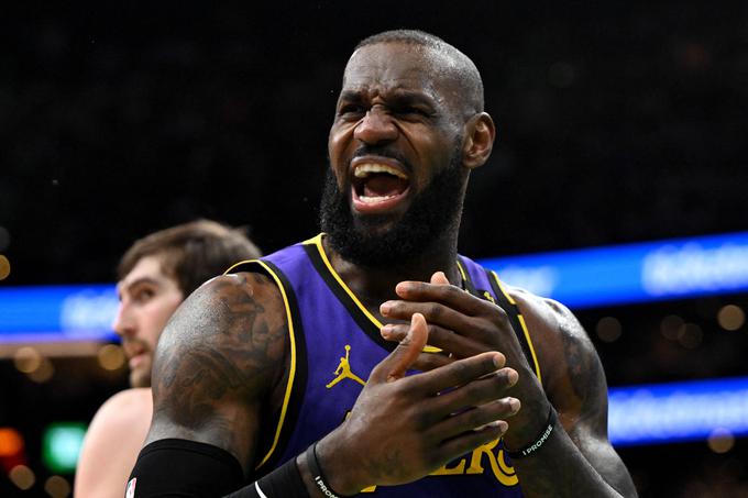 LeBron James bo odsoten vsaj en teden, morda pa kar dva. | Foto: Reuters