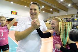 Nova KBM Branik Calcit Volley