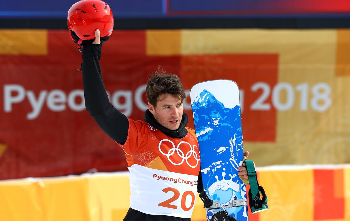 Žan Košir | Žanu Koširju jo je na progi v Pjongčangu, kjer je pred dvema letoma osvojil bronasto olimpijsko medaljo, zagodla deska.  | Foto Getty Images