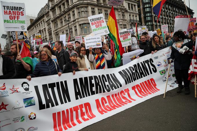 Protest proti Trumpu London | Foto: Reuters