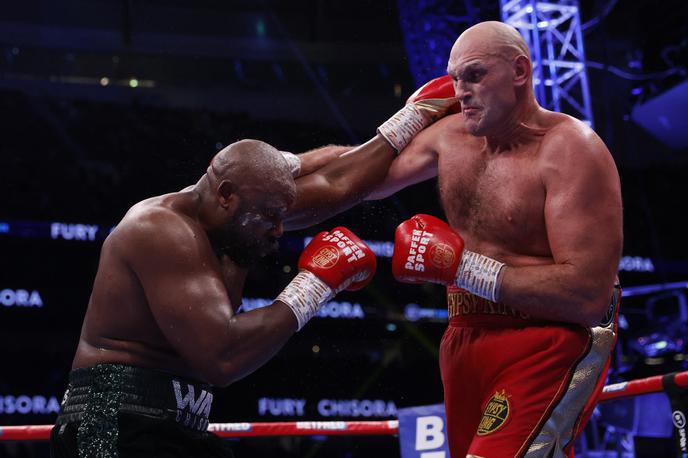 Tyson Fury | Britanski boksar Tyson Fury je dominiral na obračunu z rojakom Derekom Chisoro in zlahka ubranil naslov svetovnega prvaka v težki kategoriji po verziji WBC. | Foto Guliverimage