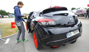 Jurij Tepeš in renault megane RS: Več strahu na dirki kot na vrhu letalnice