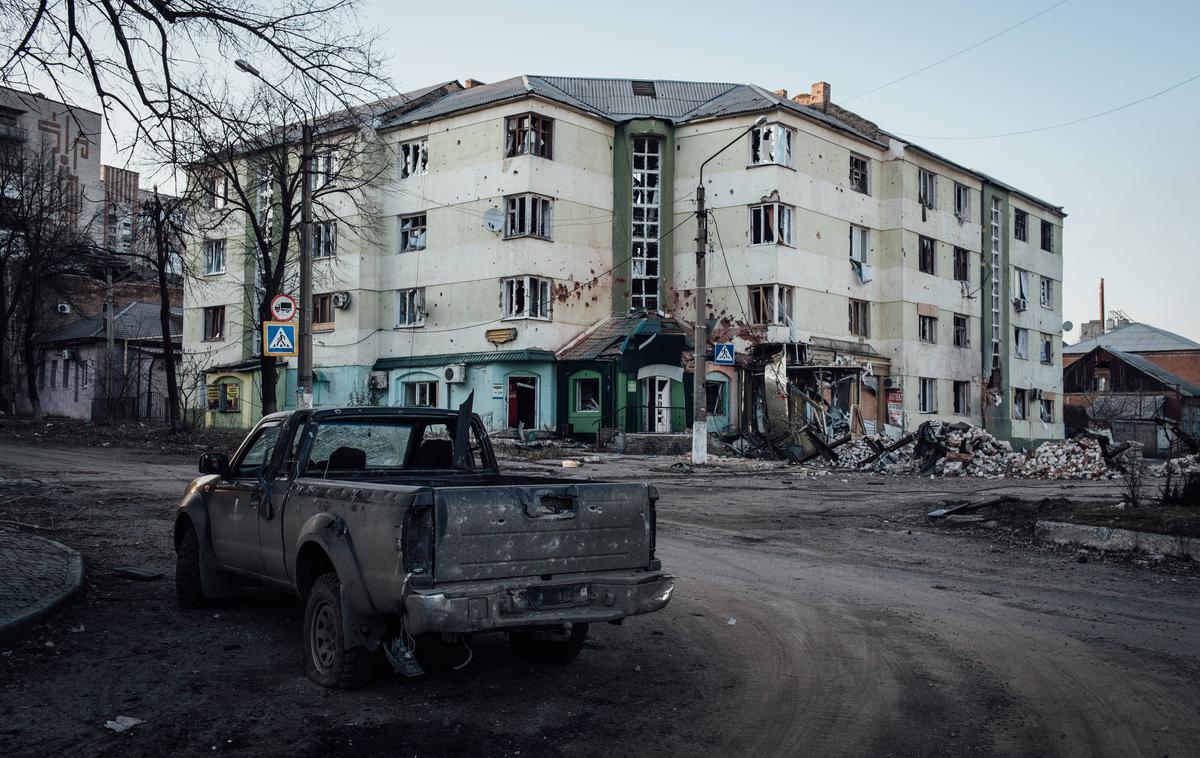 Bahmut | Bahmut je bil nekaj let prestolnica Slovanoserbije. Na fotografiji: uničenje v Bahmutu januarja letos. | Foto Guliverimage