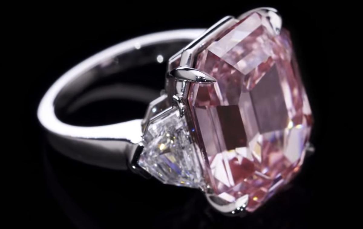 Diamant Rožnata zapuščina slika | Z 18,96 karata gre za največji rožnati diamant v zgodovini dražbene hiše Christie's. | Foto YouTube/Posnetek zaslona