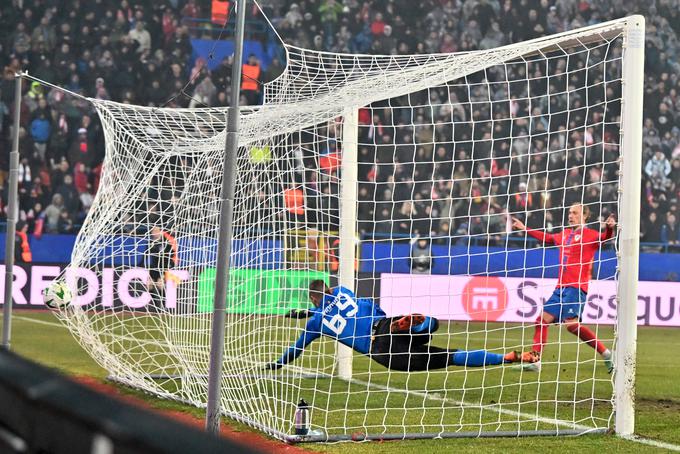 Matevža Vidovška je premagal v sodnikovem podaljšku in spravil na noge občinstvo v Banjaluki. | Foto: Guliverimage