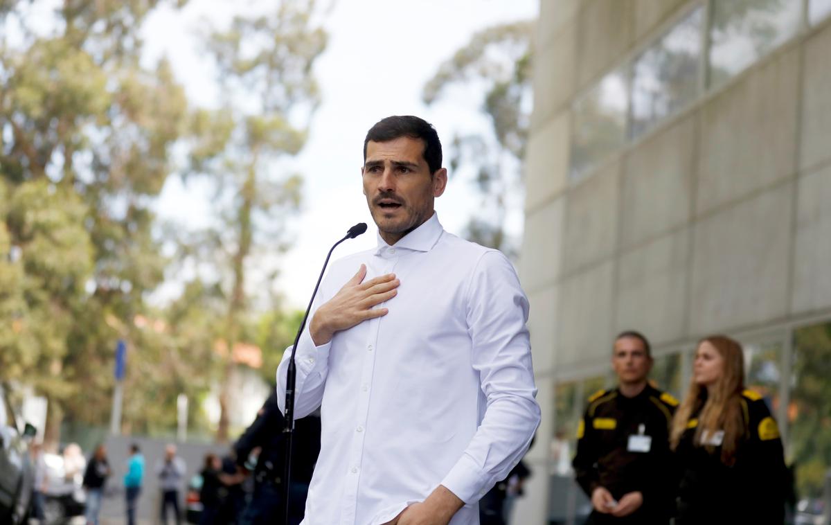 Iker Casillas | Iker Casillas je zapustil bolnišnico v Portu. | Foto Reuters