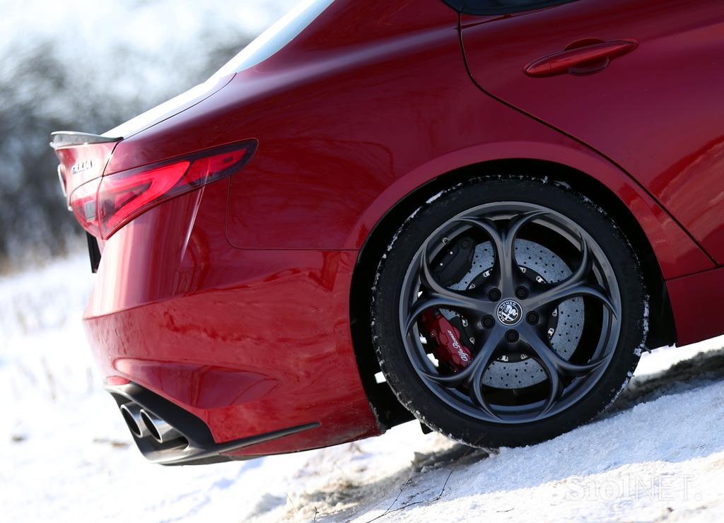 Alfa romeo gulia quadrifoglio test