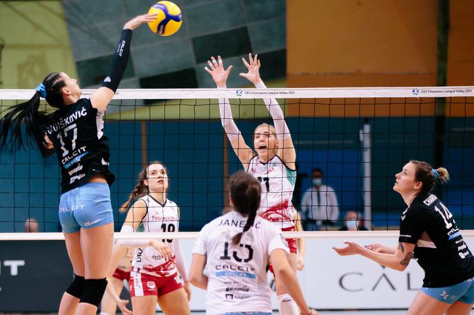 Calcit Volley : Nova KBM Branik | Kamničanke so prišle še do šeste zmage v nizu proti Mariborčankam. | Foto Klemen Brumec