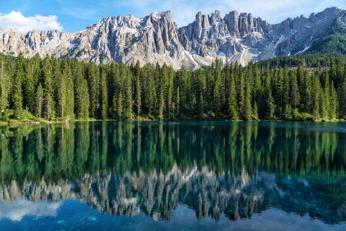 Jezero Carezza. | 18 mm, f/9, ISO-100, 1/100 sekunde | Foto: Peter Susič