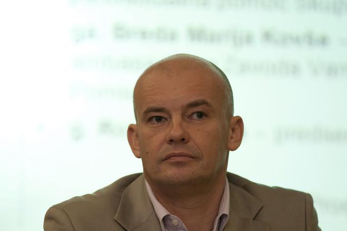 Z vložkom 170 milijonov evrov bi prihranili 1,2 milijarde evrov, je prepričan generalni sekretar AMZS Robert Štaba. | Foto: Ana Kovač