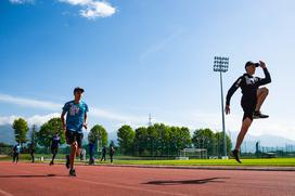 Slovenski skakalci trening Kranj