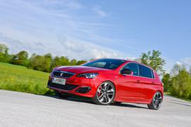 Peugeot 308 GTi - fotogalerija testnega vozila