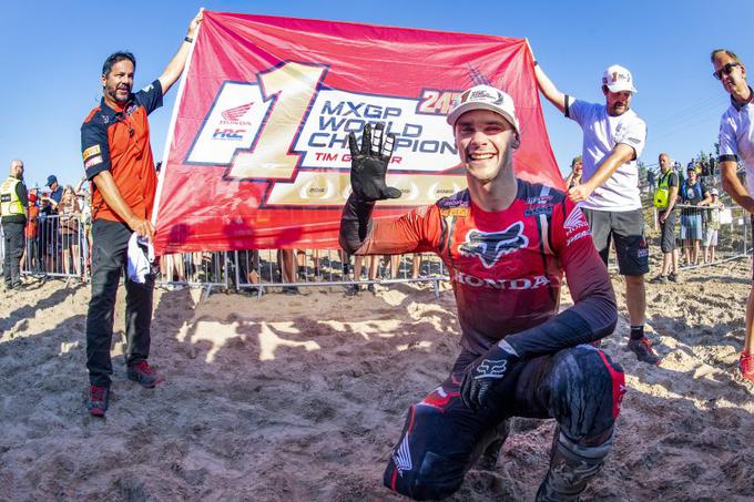 Gajser je jeseni petič postal svetovni prvak, štiri lovorike ima v MXGP. | Foto: Honda Racing/ShotbyBavo