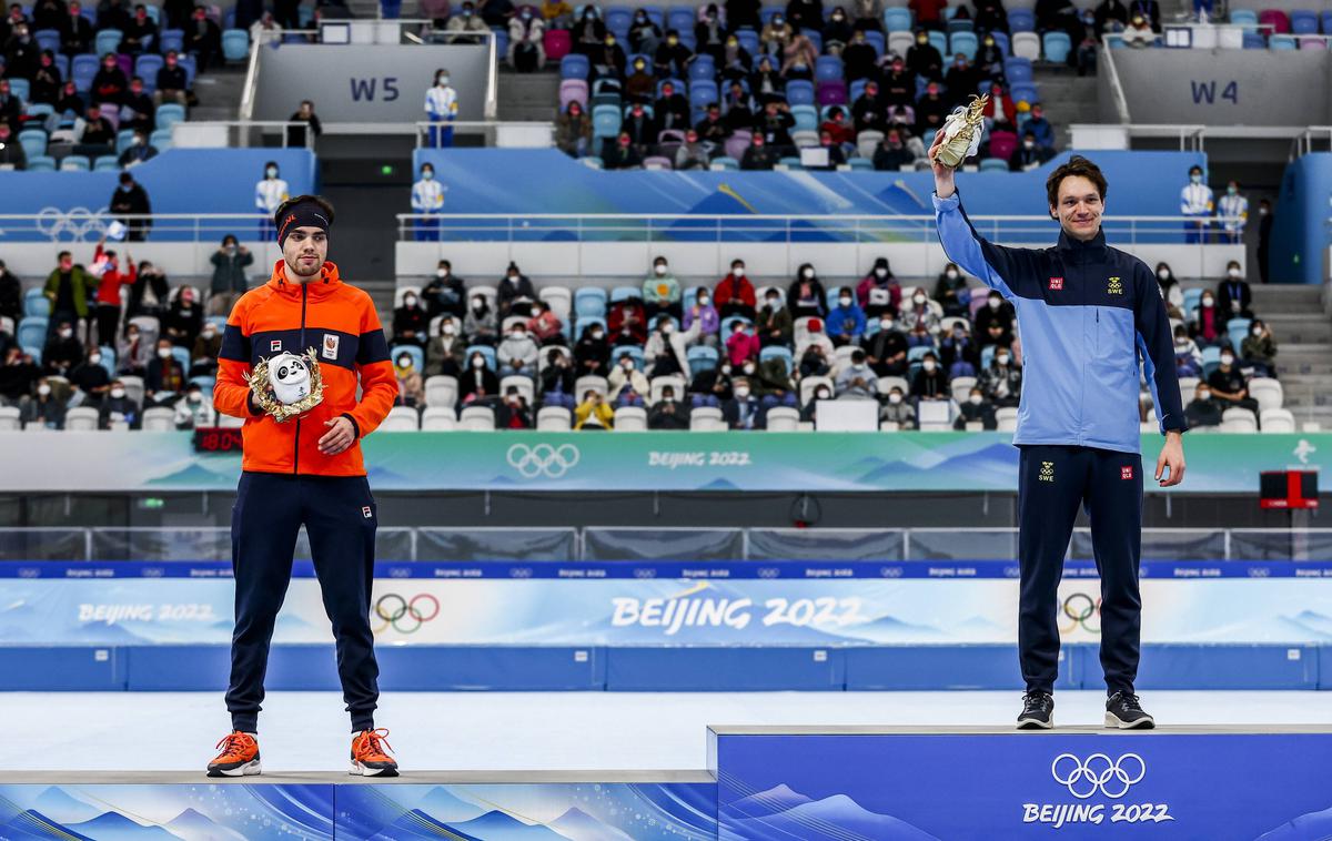 Nils van der Poel, Patrick Roest | Nils van der Poel (desno) je nizozemski ekipi očital, da so podkupili pripravljavca ledu. | Foto Guliverimage