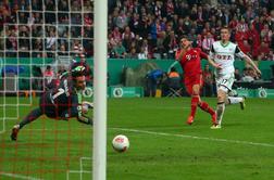 Bayern v finalu s Stuttgartom