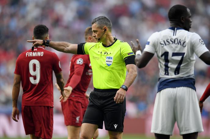 Tottenham Liverpool | Damir Skomina se je vpisal v zgodovino kot prvi Slovenec, ki je sodil finale lige prvakov. Danes, natanko pet let pozneje, bo omenjeno čast dočakal še njegov rojak Slavko Vinčić. | Foto Guliver/Getty Images