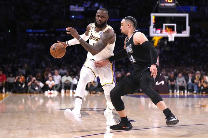 LeBron James,  Dillon Brooks | Foto: Guliverimage/Vladimir Fedorenko