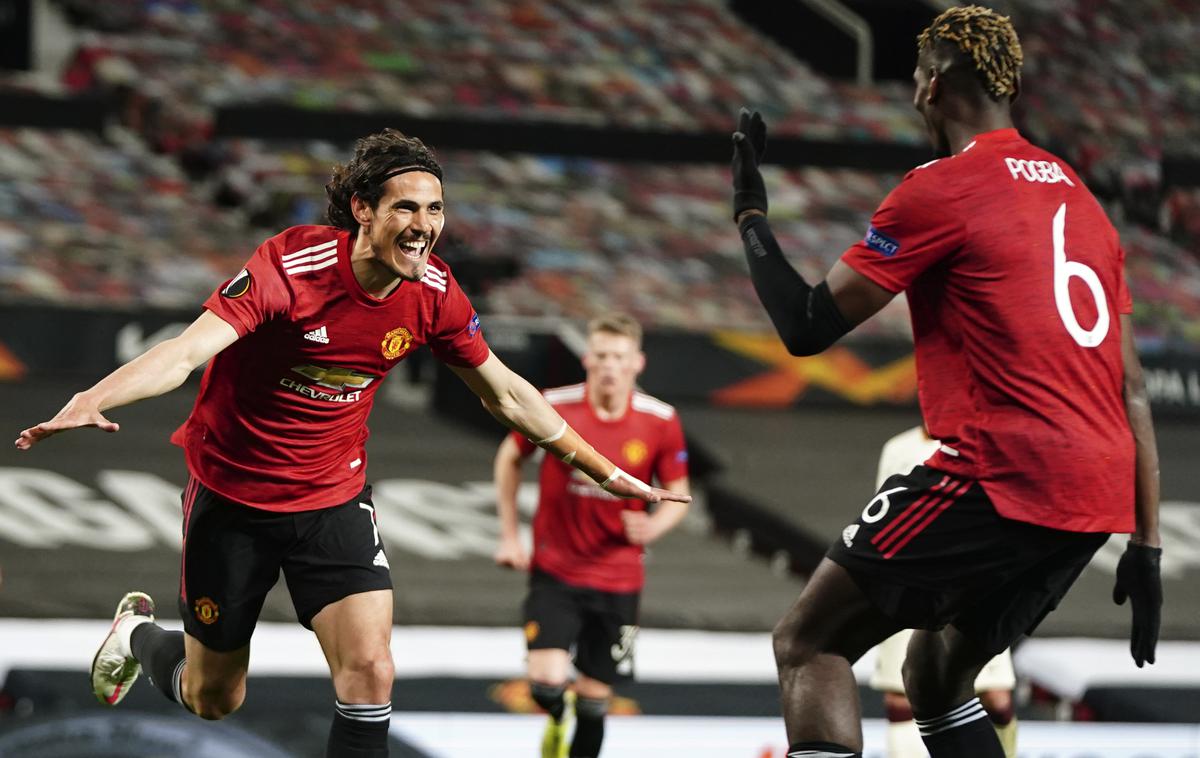 Edinson Cavani, Paul Pogba - Manchester United | Manchester United je bil proti Romi že v težavah, zaostajal je z 1:2, nato je na sceno stopil Edinson Cavani. | Foto Guliverimage