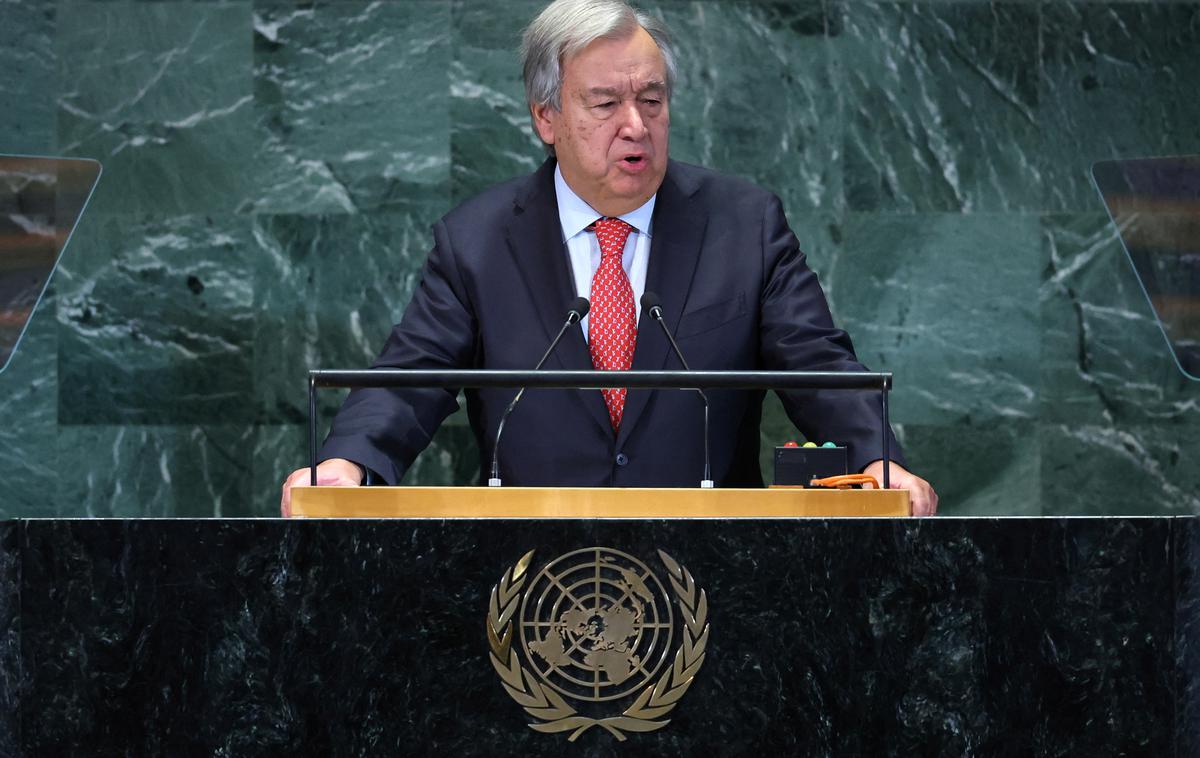 Guterres | "Priča smo revščini, neenakostim in krivicam. Širijo se nezaupanje, razdeljenost in predsodki," je opozoril Guterres. | Foto Reuters