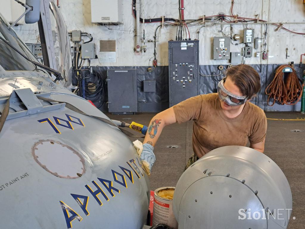 letalonosilka USS Gerald R. Ford