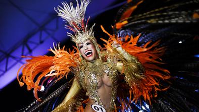 Največji karneval na svetu: veliko gole kože, samba in zabava #video #foto