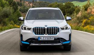 BMW predstavil novi SUV: izdelovali ga bodo blizu nas #foto