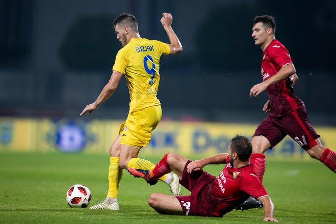 Napadalec Domžal je vse bolj na očeh tujih oglednikov in selektorja. | Foto: Urban Urbanc/Sportida