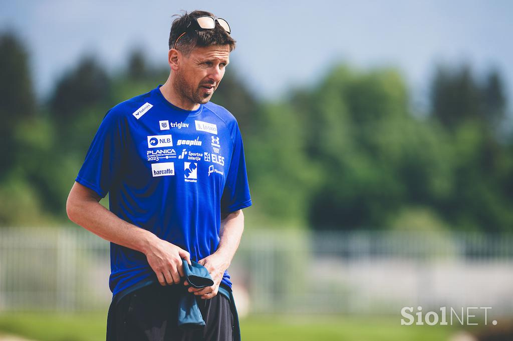 Skakalci skakalke trening Kranj