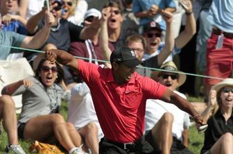 Tiger Woods spektakularno do nove zmage (video)