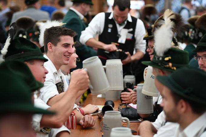 Oktoberfest velja za enega od simbolov Nemčije. | Foto: Reuters