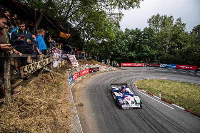 Vsako leto odlično vzdušje na ovinkih proti Šembijam. | Foto: WRC Croatia