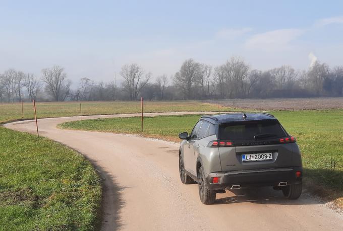 Peugeot 2008 | Foto: Aleš Črnivec