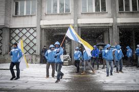 protest policistov pred vlado