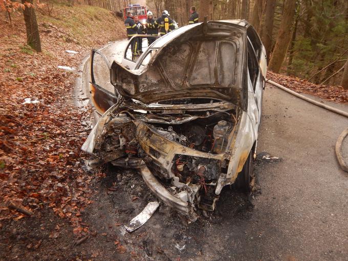 Posledice prometne nesreče | Foto: PU Novo mesto