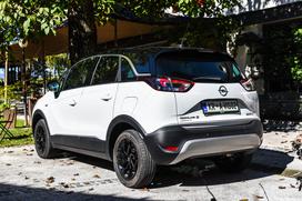 Prima Opel crossland X