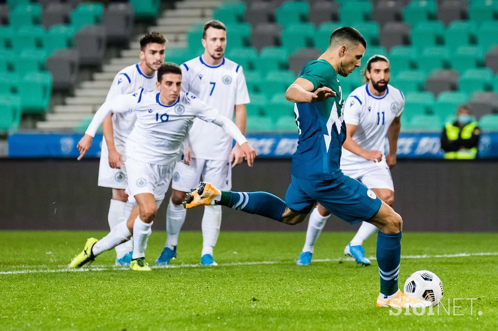 Slovenija : San Marino, slovenska nogometna reprezentanca