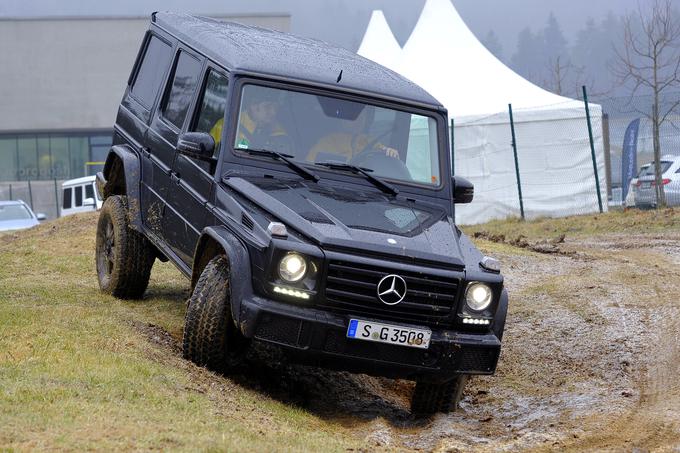 Ta stroj že skoraj štiri desetletja ostaja bolj ali manj nespremenjen in kot tak suveren v najtežjih razmerah. | Foto: Jure Gregorčič