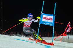 Shiffrinova izenačila rekord Schneiderjeve, obema s Hirscherjem šesti slalomski globus