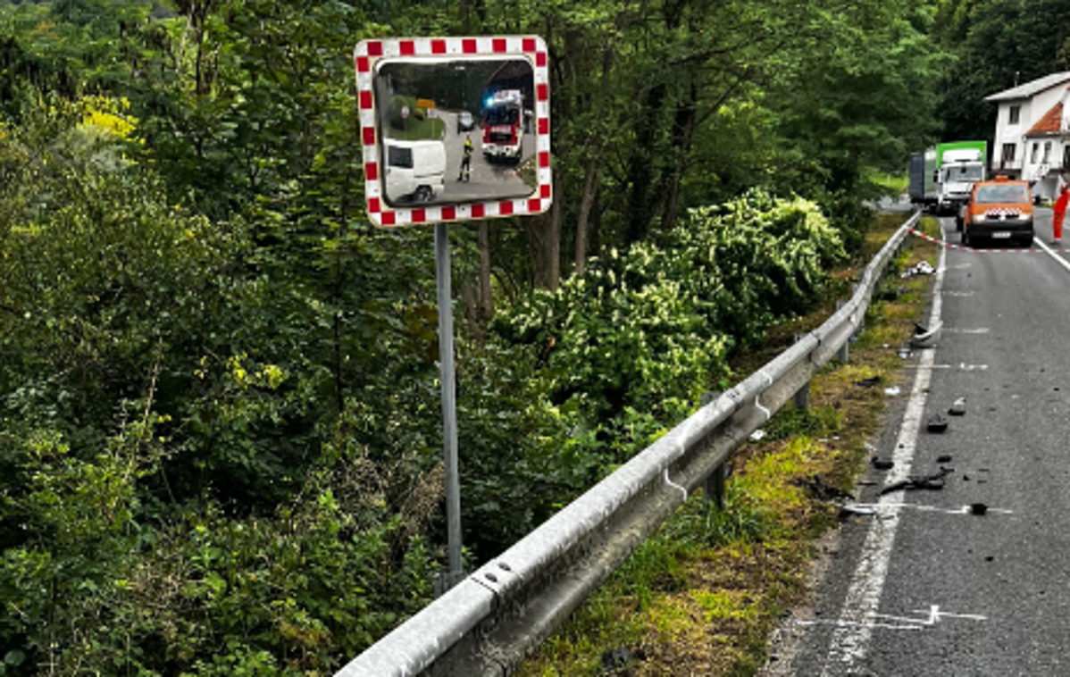 nesreča pgd laško | Vse udeležence nesreče so odpeljali v bolnišnico. | Foto PGD Laško