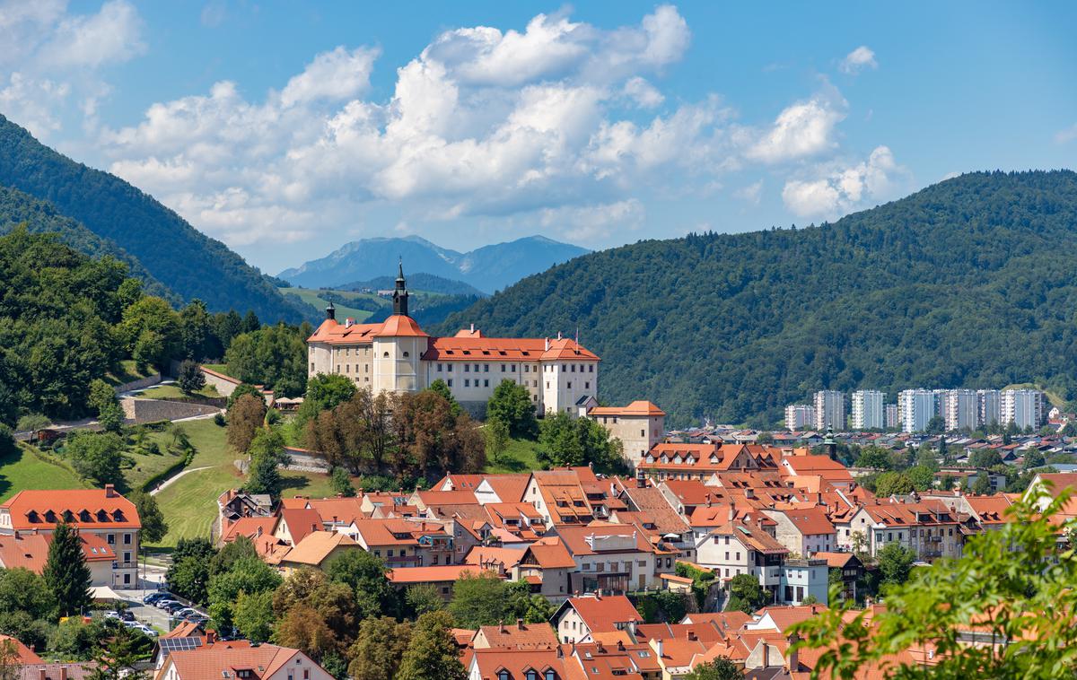 Škofja Loka, mesto | Voznik je vozil precej opit. | Foto Shutterstock