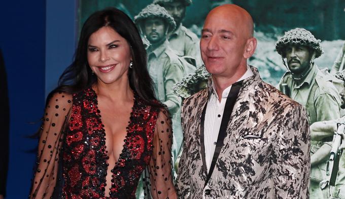 Lauren Sanchez in Jeff Bezos na Amazonovem dogodku v Indiji pred dobrim tednom dni | Foto: Reuters